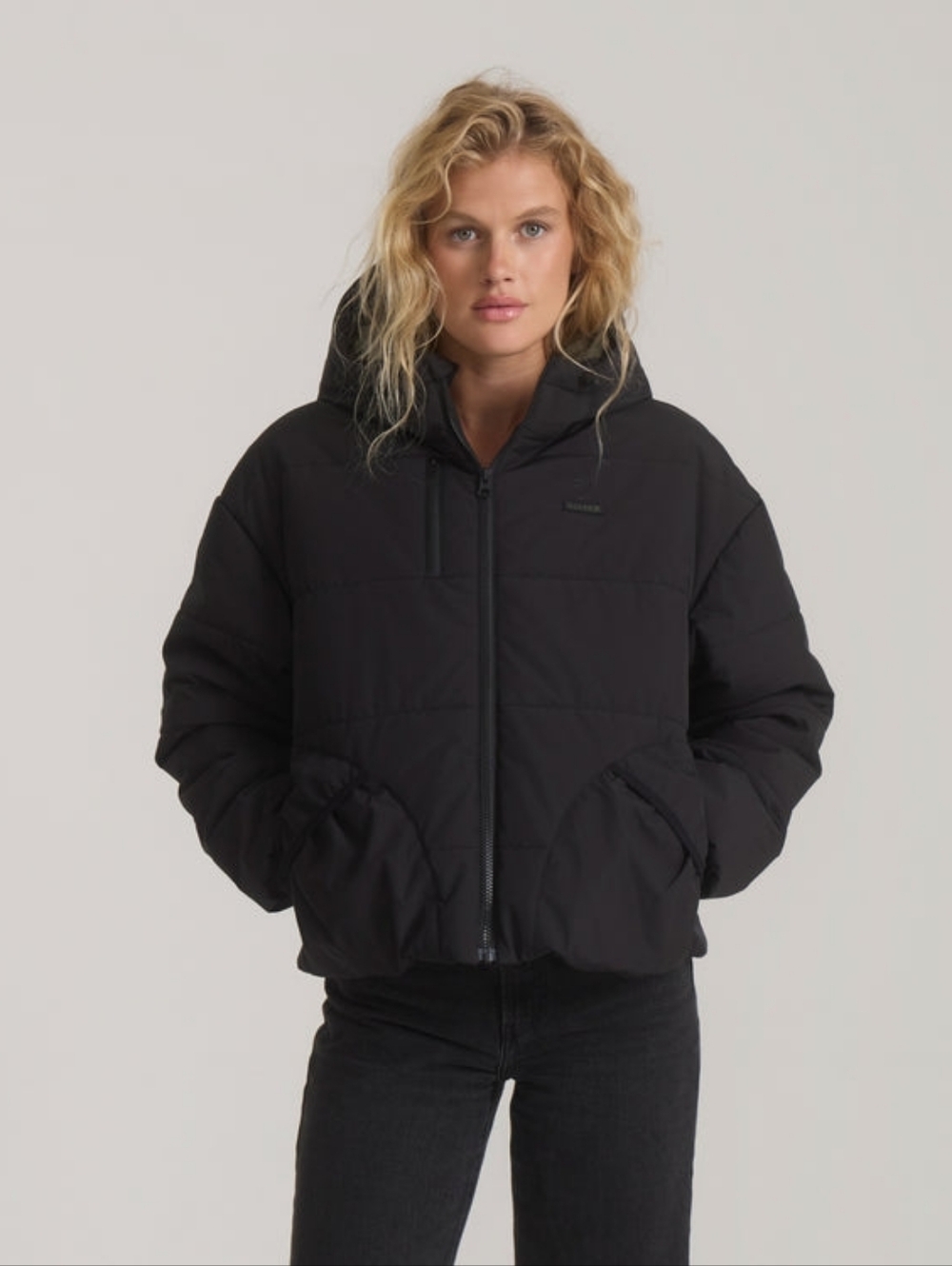 Roark Black Hokkaido Puffer Jacket Size Medium NWT